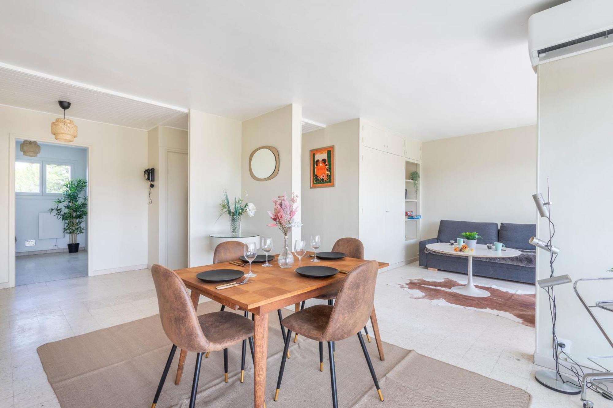 Grand T2 Lumineux Et Climatise Avec Balcon Appartement Aix-en-Provence Buitenkant foto